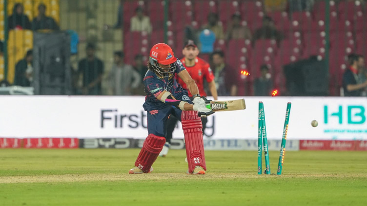 Dominant Qalandars thrash Kings by 65 runs
