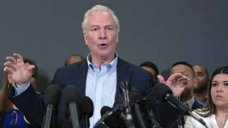 US senator returns from El Salvador trip, says Abrego Garcia case is about far more than one man